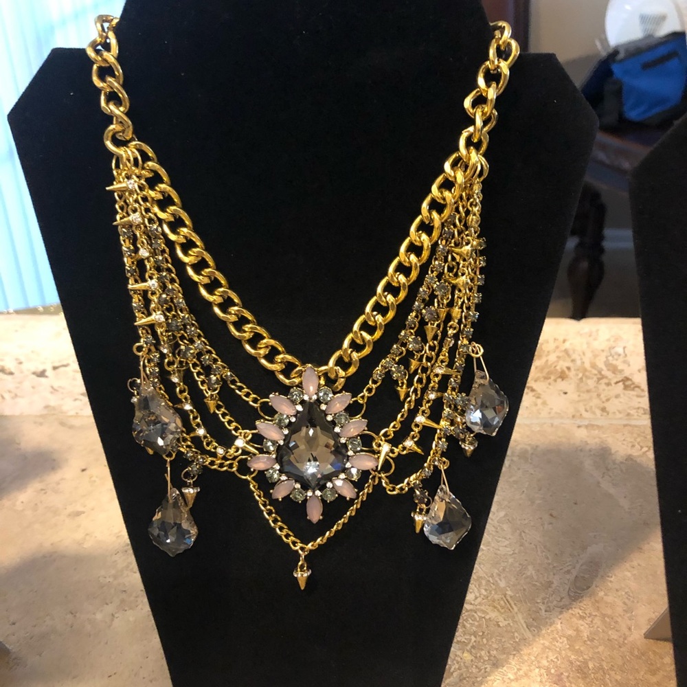 Beautiful statement necklace